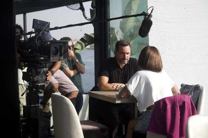 بعد مشاركته بمهرجان الفيلم العربي بفاميك.. تعرف على أبطال أنف وثلاث عيونرشح فيلم أنف وثلاث عيون ل المخرج أمير رمسيس، للمنافسة على جائزة الجمهور ب