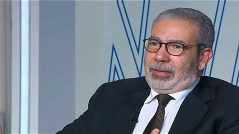 فنون: مدحت العدل لحديث القاهرة: أدعم تنظيم حفل في دار الأوبرا لدعم لبنان 11:20 م الأحد 29 سبتمبر 2024 كتبت- منال الجيوشي وجه السيناريست مدحت العدل،