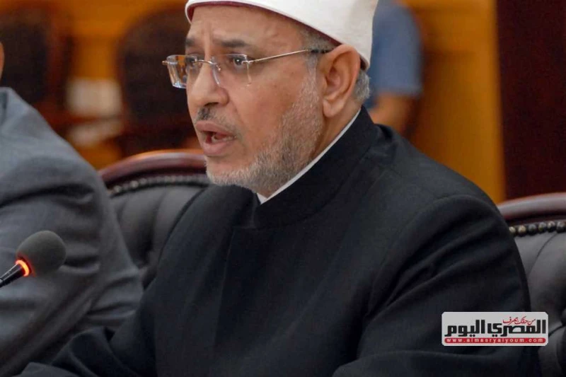 بالرابط.. مد فترة تسجيل الطلاب الوافدين بجامعة الأزهر إلكترونيا حتى 29 سبتمبر صدق الدكتور سلامة جمعة داود، رئيس جامعة الأزهر، على مد فترة تسجيل