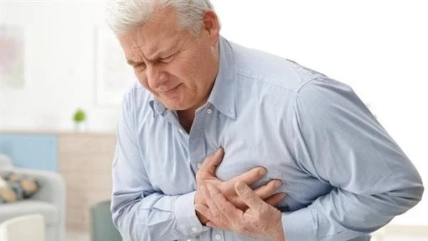 4 أطعمة تحميك من الإصابة بجلطات القلب يلعب النظام الغذائي، دورا هاما في حماية الأشخاص من الإصابة ب أمراض القلب والجلطات.وكشف موقع هيلثي، بمناسبة