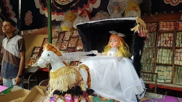 عروسة المولد النبوي والحصان .. هل يرجعان لأصل فرعوني ؟عروسة المولد النبوي، تعتبر عروسة المولد رمزا للاحتفال بالمولد النبوي الشريف، وتظهر بأشكال