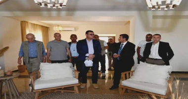 متابعة سيد زعزوع تابع المهندس شريف الشربيني، وزير الإسكان والمرافق والمجتمعات العمرانية، موقف تشغيل مشروع للسياحة العلاجية والاستشفائية بمدينة أسوان