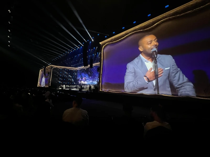 الثقافة والفن: تفاعل جماهيري وأجواء حماسية.. ختام مميز لحفل تامر عاشور بجدة اختتم الفنان تامر عاشور حفله الغنائي الذي أقيم على مسرح عبادي الجوهر