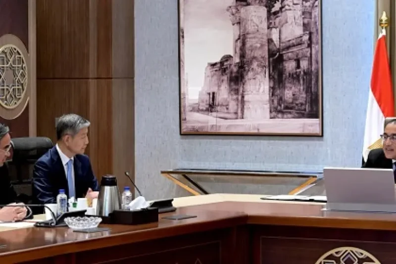 رئيس الوزراء: سعيد بوضع حجر الأساس للمرحلة الثانية من مجمع هايير الصناعي مدبولي: نتطلع لسرعة الانتهاء منها تمهيدا لبدء المرحلة الثالثةمسئولو الشركة: