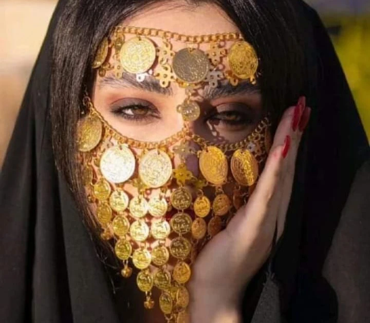 رواية في عصمتي بلوة الفصل الثالث 3 بقلم زهرة الربيع رواية في عصمتي بلوة الفصل الثالث 3 بقلم زهرة الربيعرباب ضحكت بسخريه وقالت... لا متقلقش انا كده كده ما بمشيش خطوه في الكفر الا لم