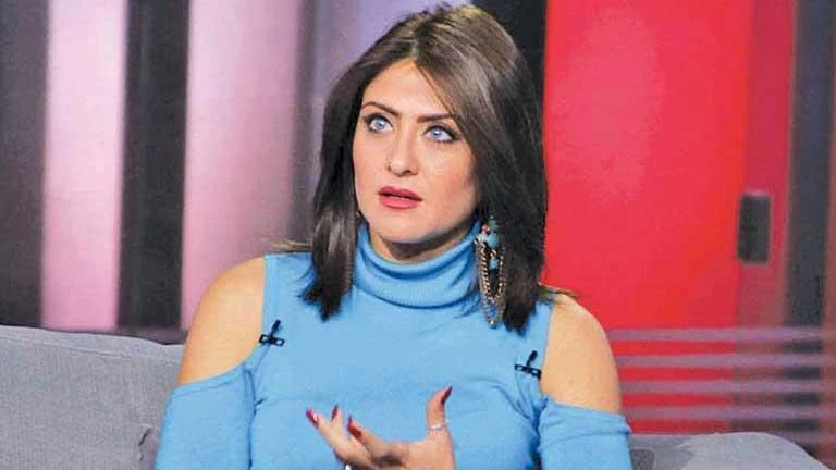 هيدي كرم تتألق في أحدث ظهور لها تعرف على التالي هيدي كرم تتألق في أحدث ظهور لها، 11 53 ص الخميس 19 سبتمبر 2024 كتبت سهيلة أسامة شاركت الفنانة هيدي