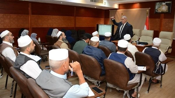 في فعاليات تفكيك الفكر المتطرف.. المحرصاوي لمتدربي ليبيا: الإسلام رسالة عالمية قال الدكتور محمد المحرصاوي، رئيس أكاديمية الأزهر العالمية للتدريب إن