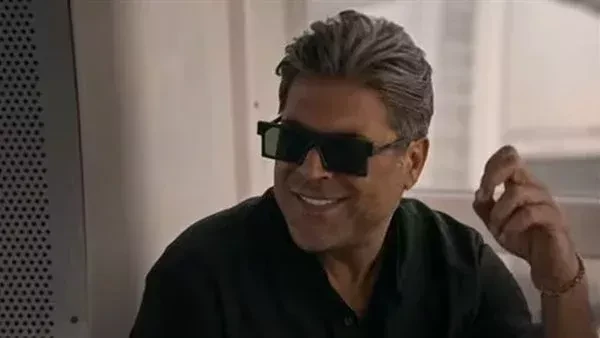 بقت عروسة وائل كفوري يفاجئ جمهوره بظهور ابنته في عيد ميلادها ..صوراحتفل الفنان وائل كفوري للمرة الأولى علنا بعيد ميلاد ابنته ميشال ال 13 فى أجواء مبهجة ، وتعتبر المرة الأولى التي ي