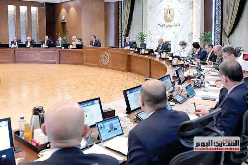 الحكومة تجدد العمل بقرار السلع الاستراتيجية ٦ أشهر وافق مجلس الوزراء، خلال اجتماعه أمس، برئاسة الدكتور مصطفى مدبولى، على مشروع قرار رئيس الجمهورية