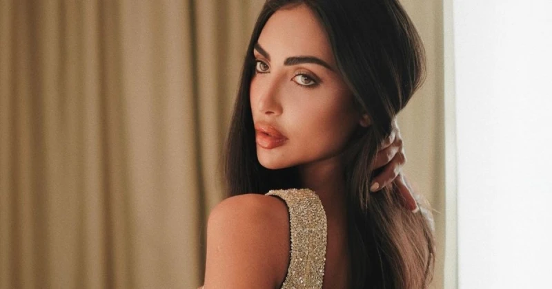 نور الغندور تستعرض رشاقتها و أنوثتها بلوك بغاية الروعة..إليكم سعر فستانها المرتفع تعرف على التالي نور الغندور تستعرض رشاقتها و أنوثتها بلوك بغاية