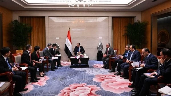 قادما من الصين .. رئيس الوزراء يصل إلى مطار القاهرة الدولى وصل الدكتور مصطفى مدبولي، رئيس مجلس الوزراء، منذ قليل إلى مطار القاهرة الدولي، عائدا من