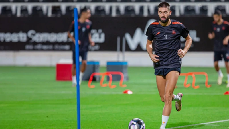 -كاراسكو يعزز صفوف الشباب أمام التعاون .. كشفت مصادر رياضية، ان المدير الفني للفريق الأول لكرة القدم بنادي الشباب، فيتور بيريرا، يتجه لتعزيز صفوف الفريق باللاعب، البلجيكي يانيك كار