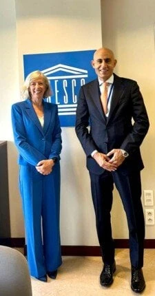 وزير التربية والتعليم يبحث مع اليونسكو تطوير العلوم والرياضيات واللغات بالمرحلة الثانويةالتقى محمد عبد اللطيف وزير التربية والتعليم والتعليم الفني و