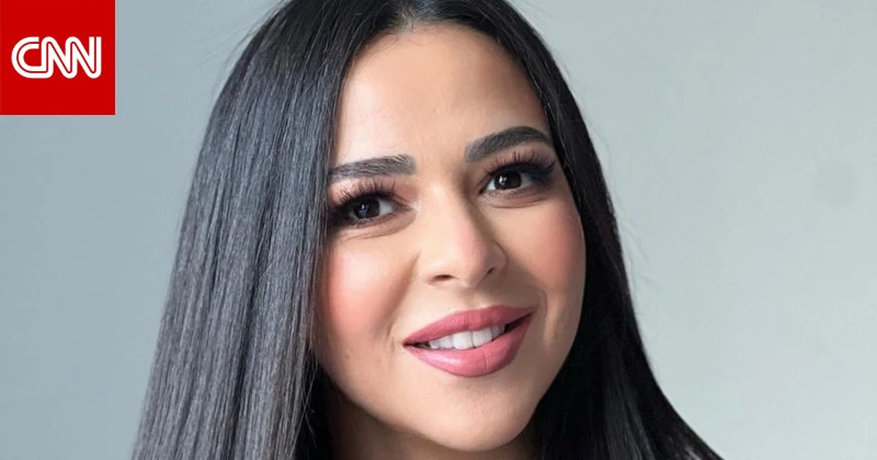 إيمي سمير غانم تخضع لجلسات أوكسجين.. وهذا وضعها الصحي منوعات دبي، الإمارات العربية المتحدة ()-- نشرت الفنانة المصرية إيمي سمير غانم ، مقطع فيديو عبر حسابها على تيك توك، كشف عن خضوع