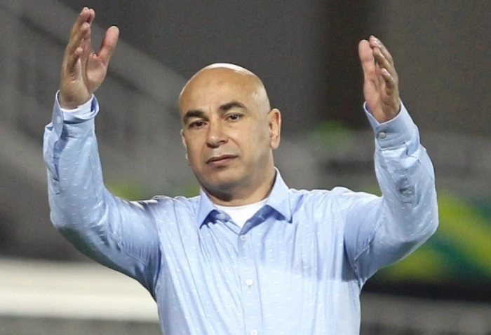 مفاجأة، حسام حسن يستبعد إمام عاشور من المنتخب (تفاصيل) يفكر حسام حسن المدير الفني لمنتخب مصر في استبعاد بعض اللاعبين من قائمة المنتخب خلال المعسكر المقبل؛ استعدادا لمواجهة منتخب مو