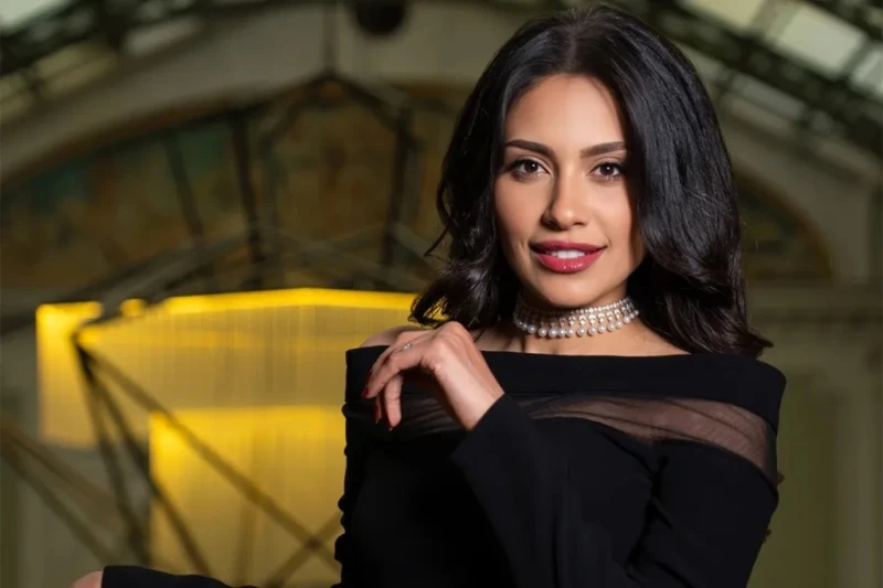 إلهام علي تروج للنسخة العربية من برنامج الحب أعمى حبيبي روجت الفنانة إلهام علي لبرنامج الحب أعمى حبيبي، والذي ستقدمه برفقة زوجها الفنان خالد صقر،