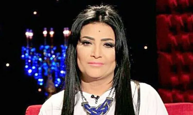 فن: تطورات الحالة الصحية ل بدرية طلبة بعد خضوعها لعملية جراحية تطورات الحالة الصحية لبدرية طلبة بعد خضوعها لعملية جراحية اقرأ على الموقع الرسمي