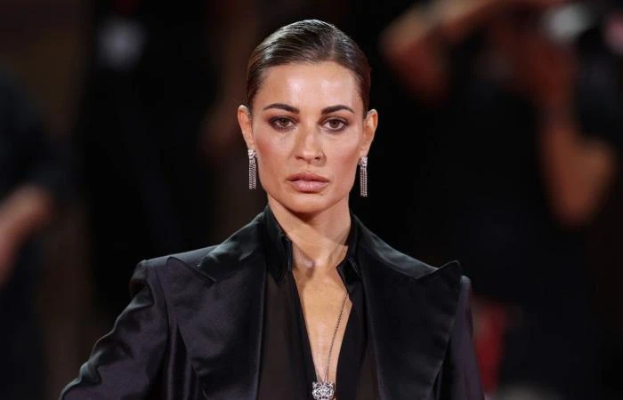 تميز اليوم الخامس من مهرجان فينيسيا السينمائي 2024 بدورته ال 81، بإطلالات جمالية ساحرة لنجمات تألقن على السجادة الحمراء، جعلت من هذا الحدث السينمائي