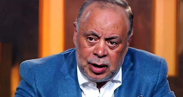 أشرف زكي يهدد المنتجين بعدم التعامل مع البلوغرز.. قرار حاسم من النقابة تعرف على التالي أشرف زكي يهدد المنتجين بعدم التعامل مع البلوغرز.. قرار حاسم من