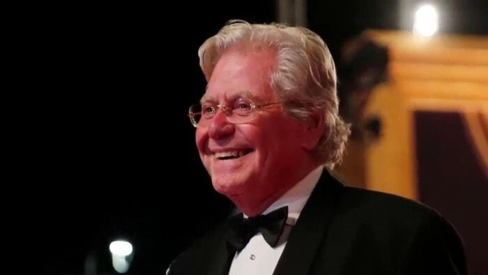 حسين فهمي: وسامتي لعبت دورا سلبيا في مسيرتي تعرف على التالي حسين فهمي: وسامتي لعبت دورا سلبيا في مسيرتي، تناول الفنان حسين فهمي العديد من المحطات والقضايا في مسيرته، أثناء حضوره ما