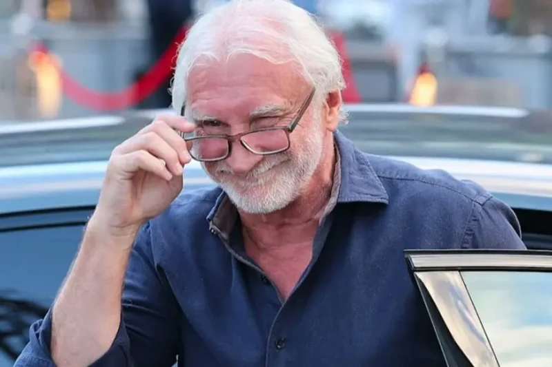 رودي فولر يعتزم التخلي عن منصبه بالاتحاد الألماني لكرة القدم المؤسس الرياضي رودي فولر المدير الرياضي لكرة القدم الألمانية، أنه سي سيتم إصداره في عام 2026. تحدثت مع صحيفة بيلد أم سو