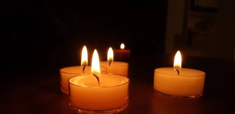 فنون ومشاهير: مخرج في ذمة الله ولبنان الفن والإبداع يودعه غدا رحل اليوم المخرج اللبناني ايلي سعادة الذي قدم للتلفزيون وتحديدا تلفزيون لبنان أهم وأبرز