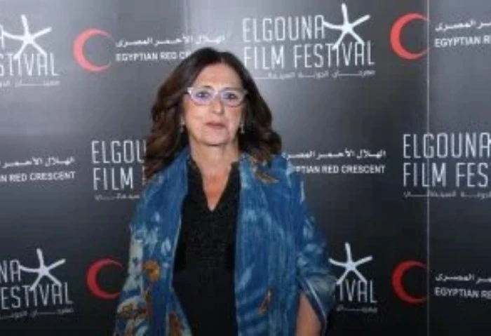 مهرجان الجونة السينملائي يضم 71 فيلما في دورته السابعة كشفت المخرجة ماريان خوري، عن تفاصيل الدورة السابعة ل مهرجان الجونة السينمائي، مشيرة أن