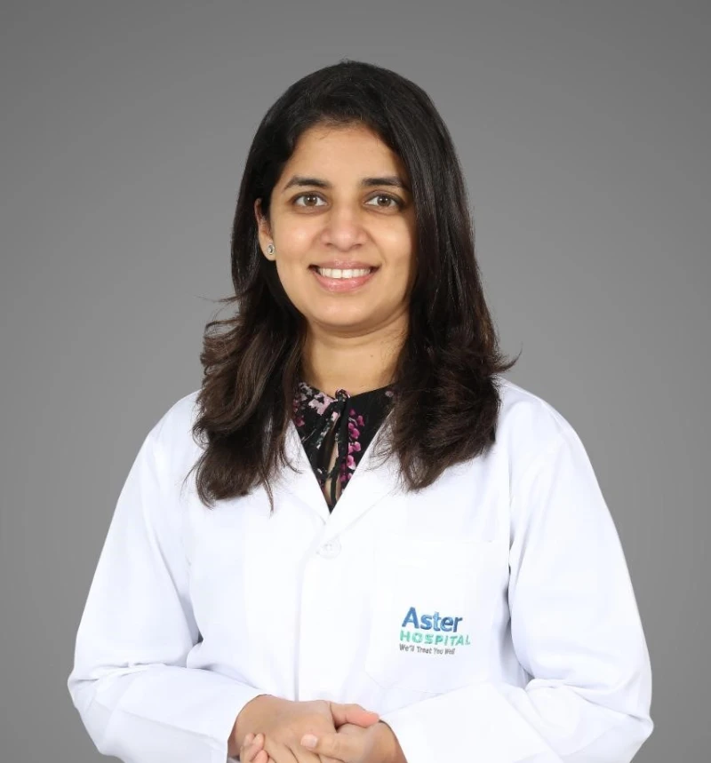 تجربتي مع مريضة مراهقة مصابة بمتلازمة تكيس المبايض بالنسبة للعديد من الفتيات المراهقات، فإن بداية البلوغ تجلب سلسلة من التغيرات الجسدية والعاطفية التي قد تبدو مخيفة، مثل فترات الحي