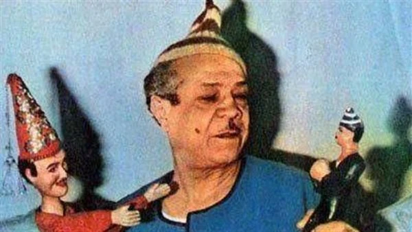 نجوم الفن: حكاية فنية- محمود شكوكو الفنان الذي أغضب الملك فاروق بقصة حب وأسطورة سيارة يعتبر محمود شكوكو واحدا من أبرز نجوم الفن الشعبي في مصر، فهو