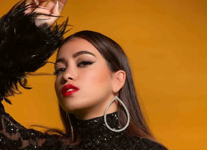 خاص- إيفا ماضي حققت ربع مليون مشاهدة بأغنية يا حبيبي بعد أيام على إطلاقها. بعد أيام على إطلاق الفنانة اللبنانية الصاعدة، إيفا ماضي، أول أغنية في