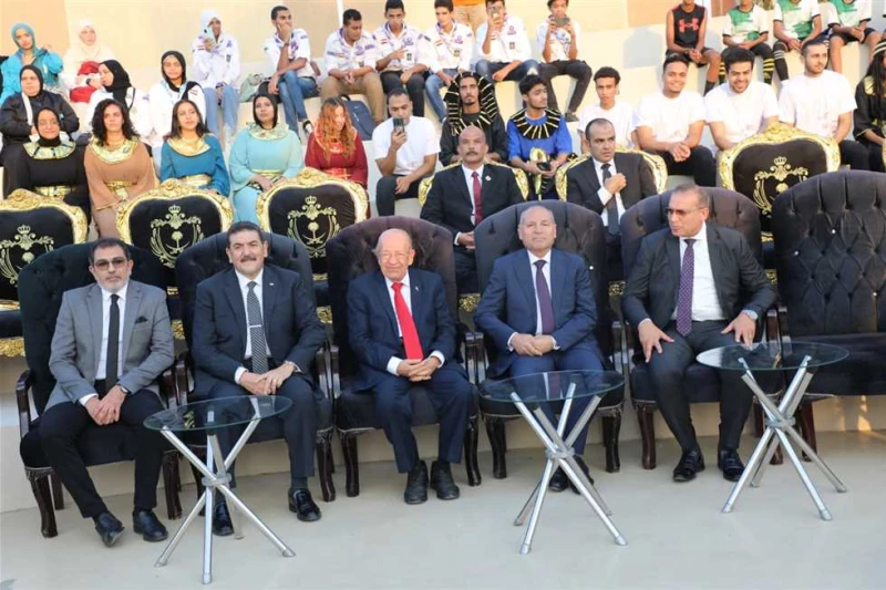 محافظ القاهرة يدشن حملة الوعي التاريخي والحضاري لمبادرة إحنا مين في الأسمرات شهد الدكتور إبراهيم صابر محافظ القاهرة، اليوم السبت ،تدشين حملة تنمية