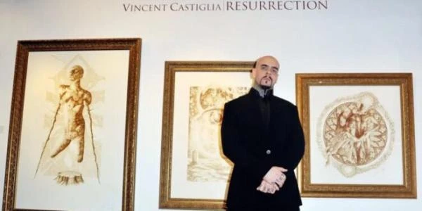 نيويورك .. القبض على فنان يرسم بالدماء البشري! (صور) بانوراما عمون - قبضت الشرطة الأميركية على فنان سيء السمعة في مدينة نيويورك، كان يرسم بالدم