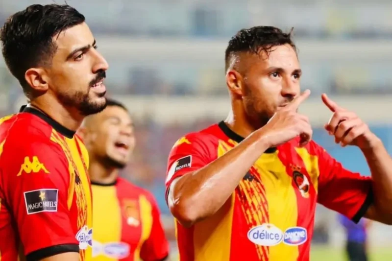 مفاجآت في تونس.. الملعب يعطل الترجي والعمران يصدم الصفاقسي كانت هناك نتائج مثيرة للاهتمام في الجولة الثالثة من الدوري التونسي للمحترفين. ولعل أهمها كان إفلات حامل اللقب الترجي الري