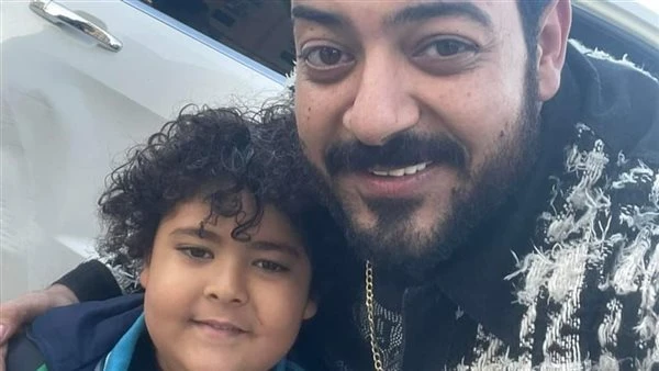 نجوم الفن: تفاصيل صادمة حول ملابسات وفاة الطفل ظاظا نجل المطرب الشعبي إسماعيل الليثي حالة من الحزن سيطرت على الوسط الفني وصفحات التواصل الاجتماعي بعد
