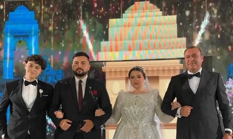 حفل زفاف ساهر للدكتورة ندى والمستشار عبدالرحمن منوعات في حفل ساهر شهد أحد الفنادق بالتجمع الخامس زفاف الدكتورة ندي والمستشار عبد الرحمن بحضور الأهل