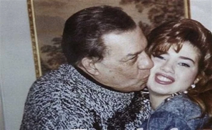 رانيا فريد شوقي تتذكر والدها بهذه الكلمات صورةحرصت الفنانة رانيا فريد شوقي، على تذكر والدها عبر حسابها الرسمي بموقع تداول الصور والفيديوهات إنستجرام