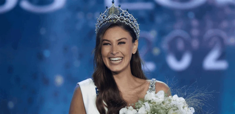 خلال جولتها الرسمية الأولى.. وزير السياحة استقبل ملكة جمال لبنان: هدفنا لقب ملكة جمال العالم تعرف على التالي خلال جولتها الرسمية الأولى.. وزير السياحة استقبل ملكة جمال لبنان: هدفنا