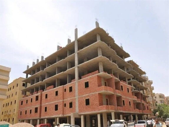 برلماني: إيقاف العمل بالاشتراطات البنائية يشجع منظومة العمران ويبسط التراخيص بناءقال المهندس أحمد عثمان أحمد عثمان، عضو لجنة الإسكان بمجلس النواب،