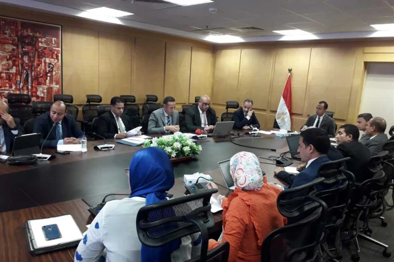 لجنة إعداد اللائحة التنفيذية لرعاية حقوق المسنين تبحث إعداد تنظيم تشريعي متكامل عقدت اللجنة الخاصة بإعداد مشروع اللائحة التنفيذية لقانون رعاية حقوق