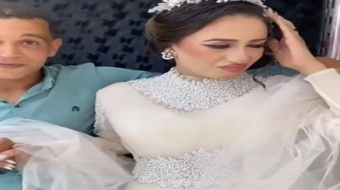 وجه بائس ودموع لا تتوقف.. القصة الكاملة لفيديو زفاف العروسة المغصوبة منوعات الاسبوع انتشر في الساعات الأخيرة، مقطع فيديو لعروس تتنظر قدوم عريسها