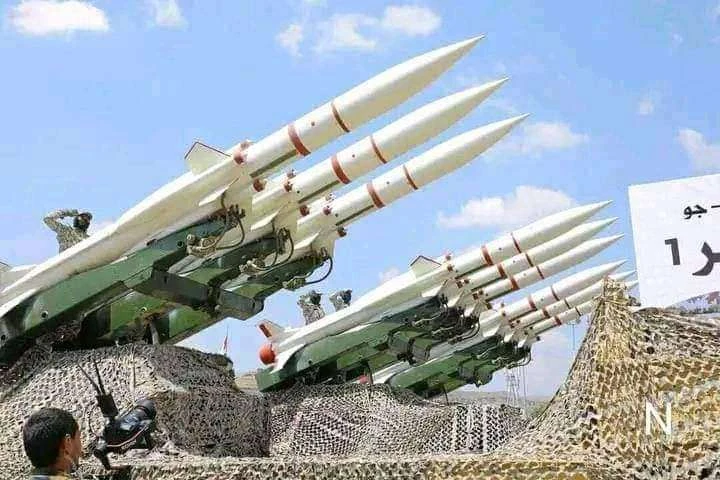 صحفي يكشف عن أمر خطير وصادم تقوم به جماعة الحوثي _اخر الاخبار تحدث الصحفي محمد الخامري عن مراحل الحرب العبثية وقال الخامري في منشور عبر حائط صفحته