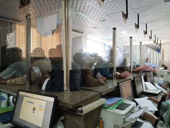 متاح الآن.. كل ما تريد معرفته عن التصالح على الجراجاتالتصالح على الجراجات.. قررت وزارة التنمية المحلية إتاحة التصالح في مخالفات البناء المتعلقة