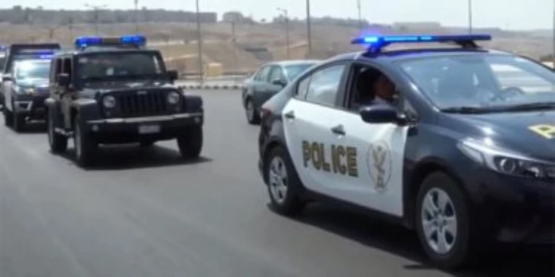 ضبط مليون قطعة ألعاب نارية بحوزة متهم بأسيوط ناس وخدمات تمكنت الأجهزة الأمنية بمديرية أمن أسيوط من ضبط (سائق) حال قيادته سيارة ميكروباص بدائرة قسم