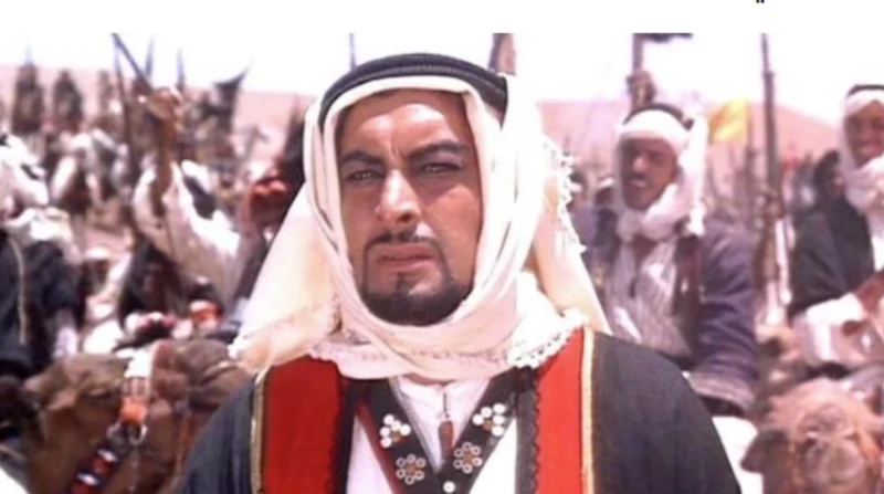 مسيو جميل راتب.. روائح فرنسا تجتاح تونس لم يكتف الفنان الراحل جميل راتب على مدار تاريخه الفني الكبير، بالتألق في مصر فقط، أو بين بلاتوهات الدول العربية، ولكنه نجح بفنه وتألقه بالتو