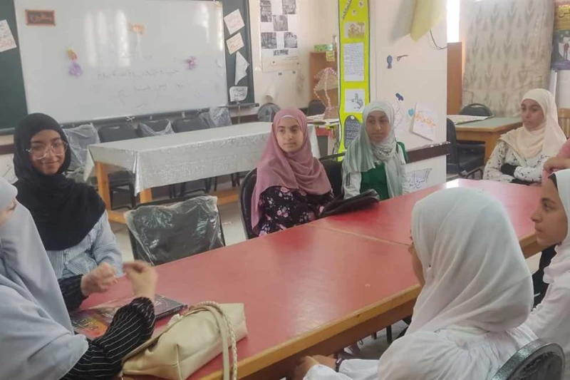 الأزهر الشريف وتعزيز الهوية الدينية والوطنية.. ورشة تثقيفية لطالبات النشاط الصيفي بمطروح عقد مركز النشاط الصيفي بمعهد فتيات مطروح النموذجي اليوم