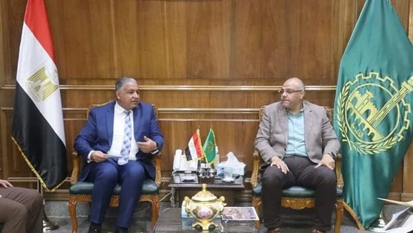 محافظ القليوبية: نقطة أمنية عند فرع جامعة الأزهر بالخانكة وتطوير المنطقةاستقبل المهندس أيمن عطية، محافظ القليوبية، الدكتور محمد فكري خضر، نائب رئيس