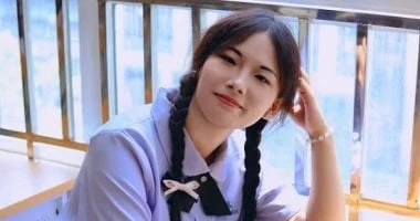 5 تسريحات شعر سهلة وتنفع للجامعة.. مش هتاخد من وقتك كتير المرأة والمنوعات مع تعدد خيارات تسريحات الشعر يمكن لأى فتاة جامعية الاختيار من بينها، ما يعزز من مظهرها الخارجى ويجعلها أكث