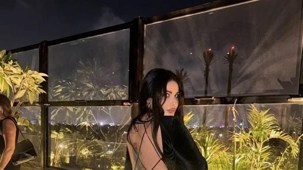 ندى الكامل تتصدر التريند من جديد بإطلالة جريئةعاد الفنان أحمد الفيشاوي ليتصدر عناوين الأخبار والحديث على منصات التواصل الاجتماعي، ليس فقط بسبب أعماله