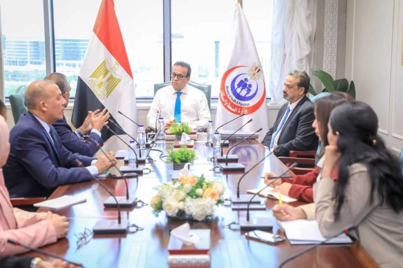 الصحة: أولويات التطوير المؤسسي توفير جهات البحث والمراقبة على الخدمة المقدمة للمواطنين عقد الدكتور خالد عبدالغفار، نائب رئيس مجلس الوزراء وزير الصحة