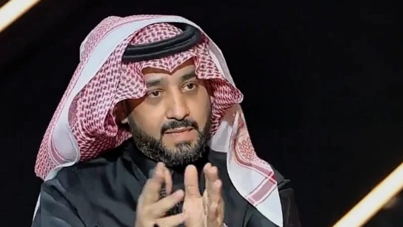 -العيسى: صلاحيات فهد بن نافل أكبر من صلاحياتي كرئيس للأهلي .. فيديو .. أكد رئيس النادي الأهلي، خالد العيسى، أن صلاحيات رئيس نادي الهلال، فهد بن نافل،